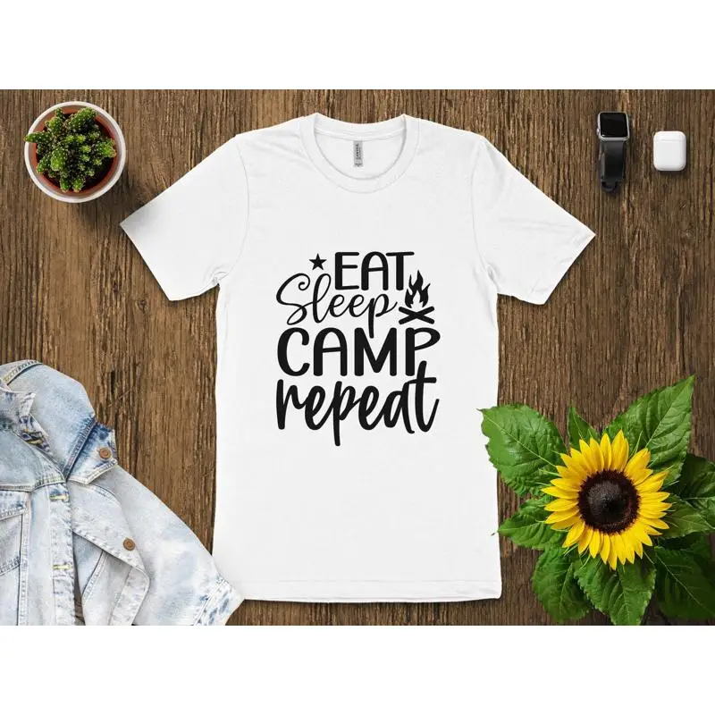 Outdoor Adventure Enthusiast - Eat Sleep Camp 반복 티셔츠 캠핑